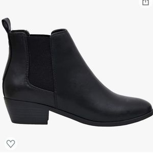Black Chelsea Bootie